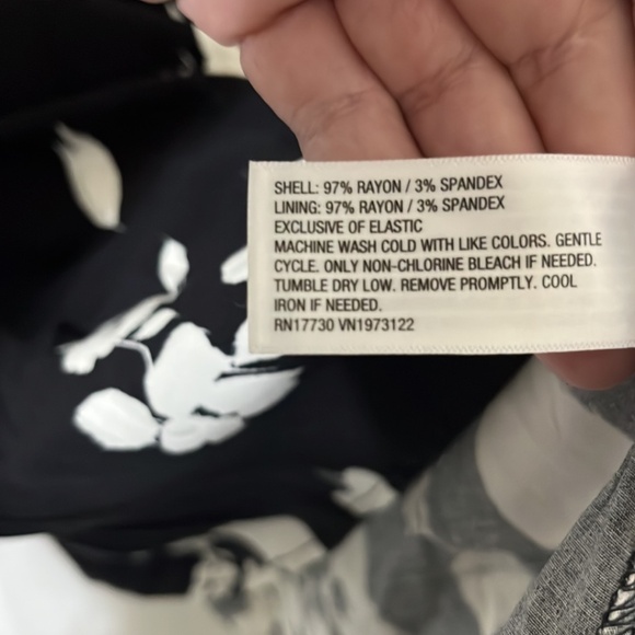 Ava & Viv Blue with White Floral Long Sleeve Dress size XXL a324 - Picture 4 of 5